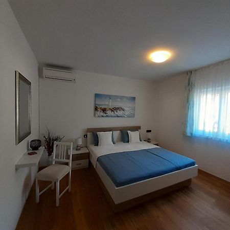 Apartment Nadine Mljet Mit Meerblick Okuklje Luaran gambar