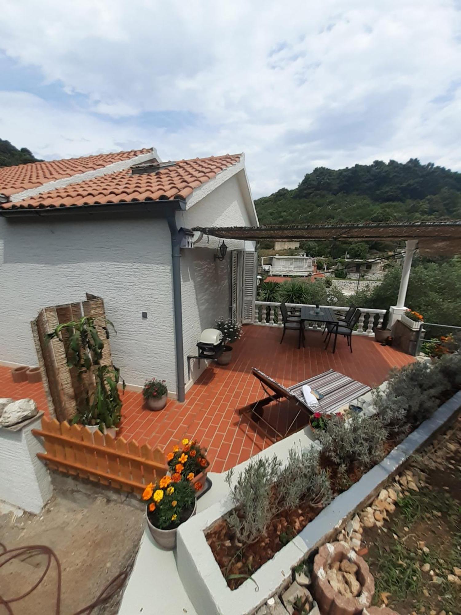 Apartment Nadine Mljet Mit Meerblick Okuklje Luaran gambar